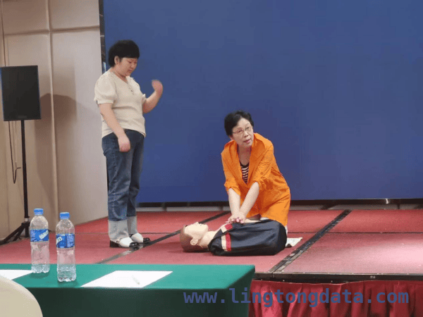 姑苏区观前分局专题培训，推动食品安全与消费体验双提升，聚焦消费升级，姑苏区观前分局开启美食消费治理新征程