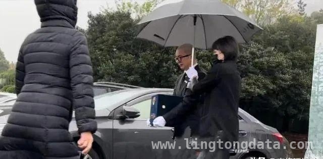 大S遗产风波：具俊晔“软饭”大丰收？，豪门遗产战：具俊晔拿走2亿，S妈崩溃！