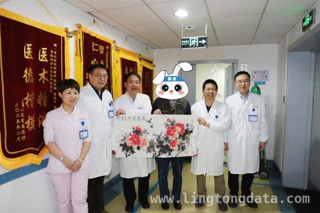 季先生国画谢良医，市北医院多学科协作书写生命赞歌，国画“满园春色”背后：市北医院妙手回春救八旬老人