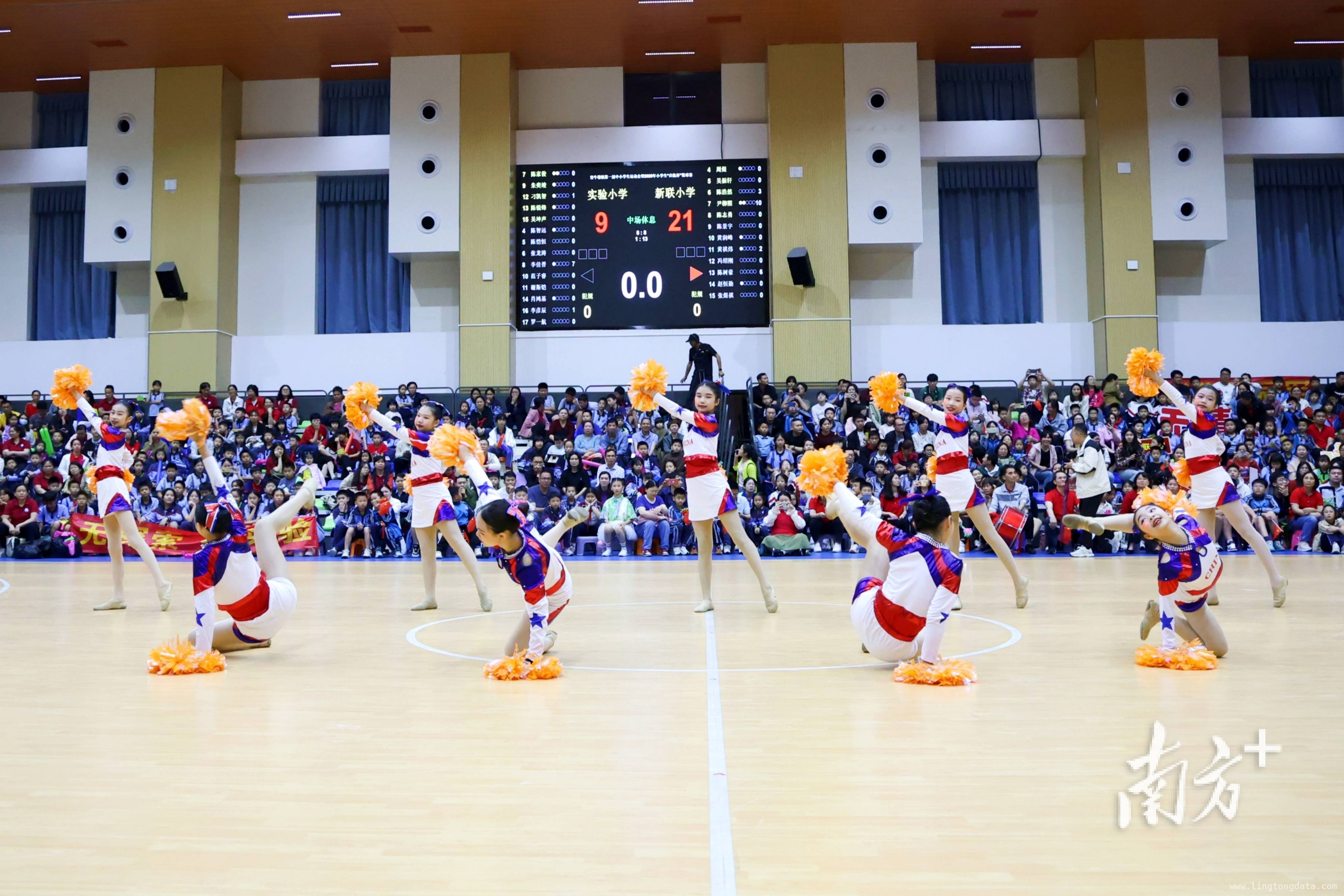 望牛墩小学生“启航杯”篮球赛：冠军诞生，赛场亮点多！ 3月28日望牛墩镇篮球赛：激情赛事与精彩表演齐飞！