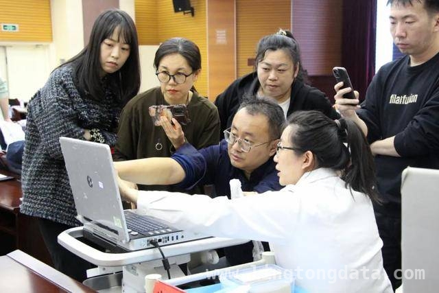 “沉浸式”肌骨超声培训，朗豪与葫芦岛中心医院共促医疗进步，葫芦岛肌骨超声培训盛会，权威专家助力基层医疗提升