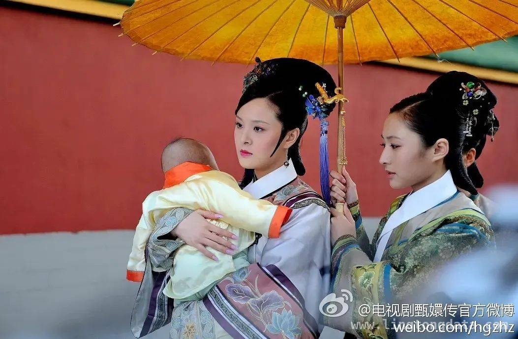 曹贵人扮演者陈思斯直播间二手包遭假货质疑，调查结果出炉！，陈思斯直播间二手包真假风波，到底谁在说谎？
