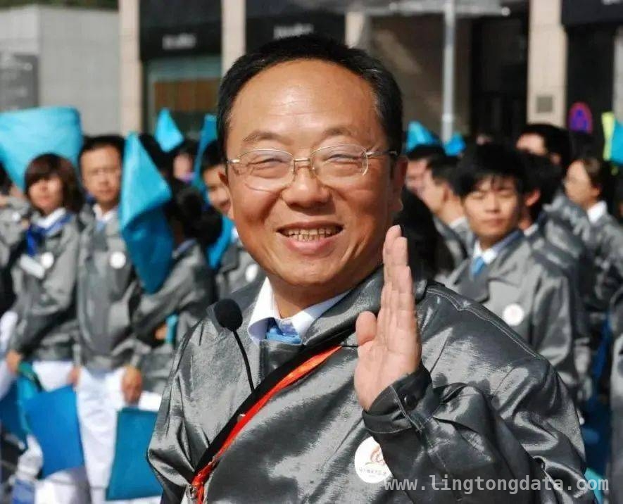 吕冀蜀：从军营到清华园，续写军绿色的教育传奇 最后一课军礼背后：清华教师吕冀蜀的热血人生