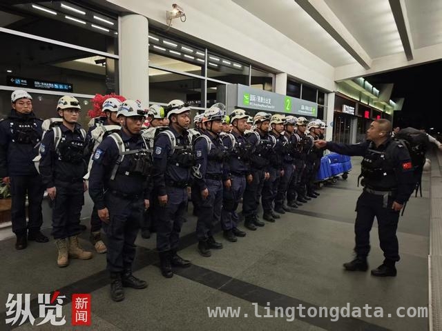武安救援队员跨国出征，为缅甸地震灾区带来生机 缅甸强震后，河北武安市曙光救援队紧急驰援