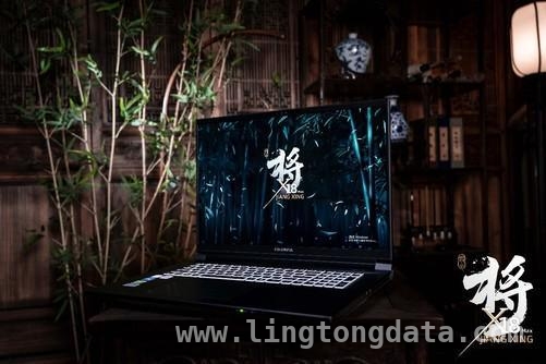 七彩虹将星X18 Max：适配多场景，引领游戏本新风尚，七彩虹将星X18 Max游戏本亮相，开启电竞新体验