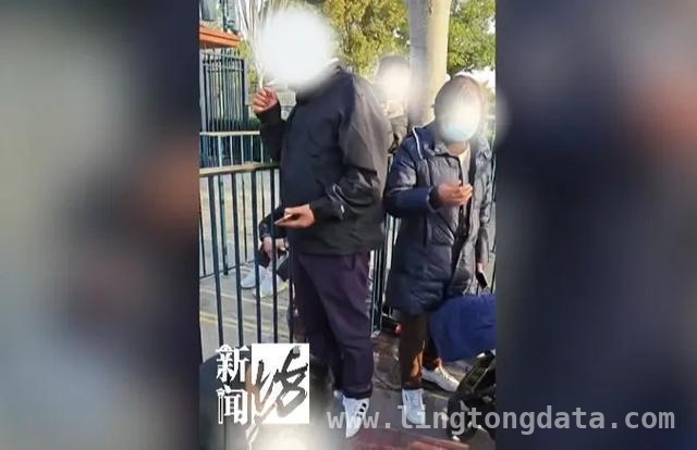 上海迪士尼排队处吸烟冲突，室外禁烟界限待明确 上海迪士尼排队吸烟冲突，折射室外禁烟管控难题
