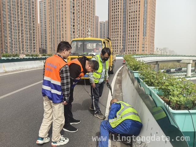 以精细管理，郑州市政为拜祖大典铺就畅行之路，郑州市政精心保障，为黄帝故里拜祖大典添彩