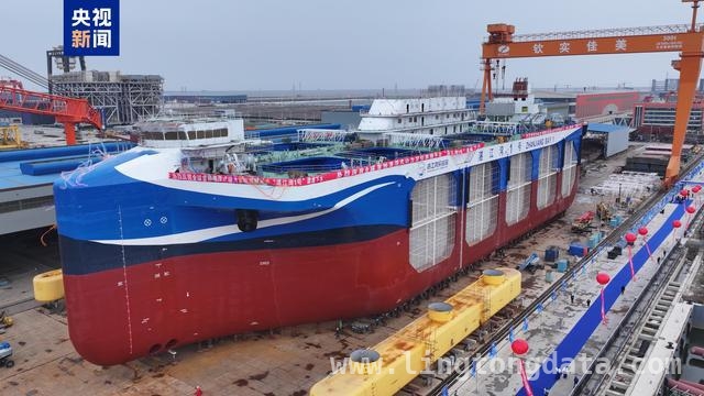全球首艘“湛江湾一号”工船下水，深远海工业化养殖智能化升级，“湛江湾一号”：开启我国深远海工业化养殖智能化新征程