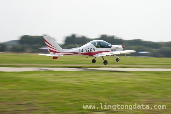 2025成都低空旅游：开启文旅消费新赛道，3月成都：高空视角解锁春日赏花新玩法