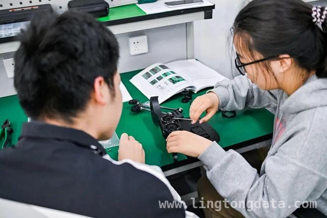产教融合新突破：上海应用型高校人才培养改革全面启动，上海应用型本科高校改革：企业主导，打造适配产业的人才培养体系