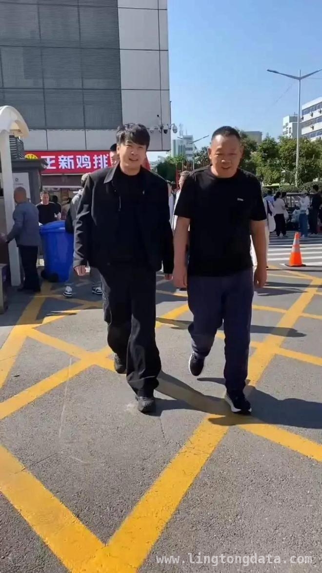 于东来发声：超市企业应提高员工工资，胖东来员工高收入曝光，超市行业薪资差距引关注