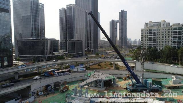深圳彩梅立交改造工程首件便桥梁吊装成功，开启桥梁主体施工新篇章 3月27日！彩梅立交改造首件便桥梁吊装完成，交通枢纽建设再提速