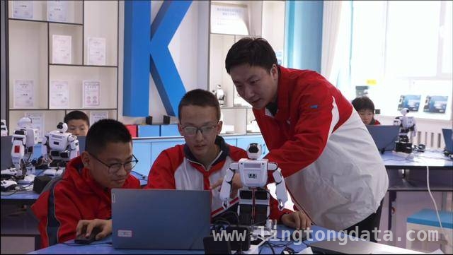 西部支教：00后志愿者为乡村教育注入新活力