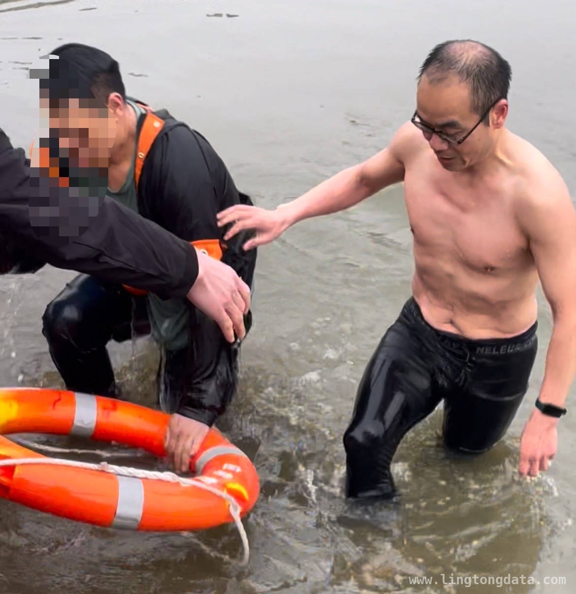 冷天热事！大学城北跑团跑友江中救人，陈小荣：钱塘江边寒冷中跃出的“最美跑友”