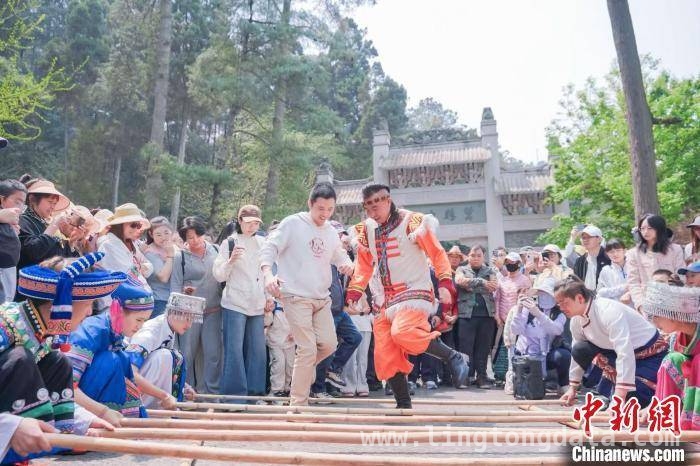 昆明西山“三月三”活动嗨翻，民族团结氛围超暖