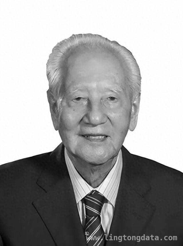2025网媒论坛：黄晓明致敬黄旭华，深海功勋永垂不朽 黄旭华：30年隐姓埋名，深海铸国器，精神永流传