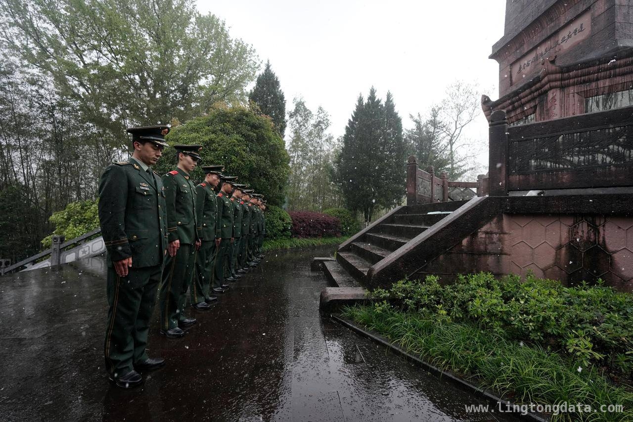 武警浙江总队丽水支队清明祭英烈，汲取红色力量，清明时节，武警丽水支队官兵缅怀先烈传承精神