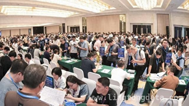 两位女生创业，助力零部件工厂舞遍全球，海智在线：打破制造业瓶颈，链接全球供需