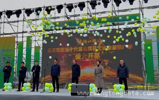 “家绽繁花，朋聚文旅”，绩溪家朋油菜花节等您来，激昂鼓点中，绩溪家朋油菜花文化旅游季绚烂开幕