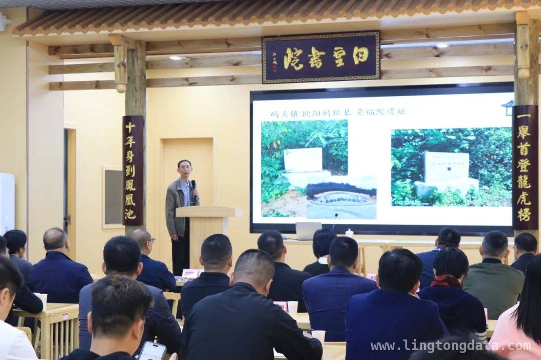 闽南科技学院活动：智能成果与文化传承的精彩碰撞 走进闽南科技学院，政协活动助力文化遗产保护与发展