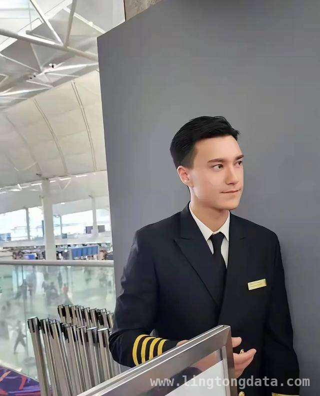 朱敏瀚：街头被赞香港彭于晏，情感经历大揭秘，朱敏瀚：从青涩小生到奖项加身，爱情待圆满