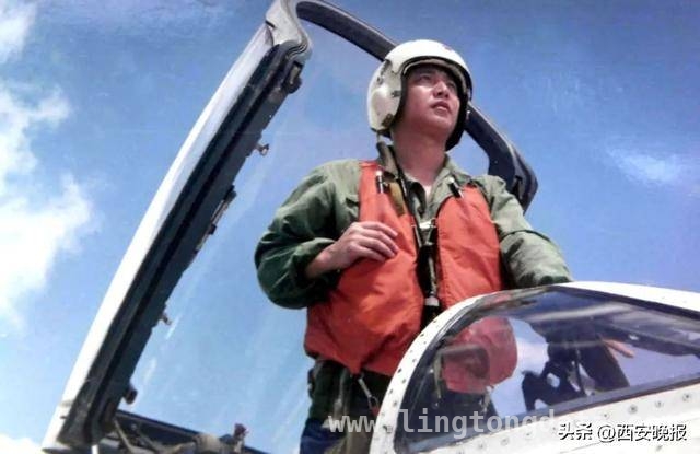 24年时光流转，阮国琴致王伟：这盛世如你所愿，24年思念未减，“海空卫士”王伟妻子深情告白跨越时空