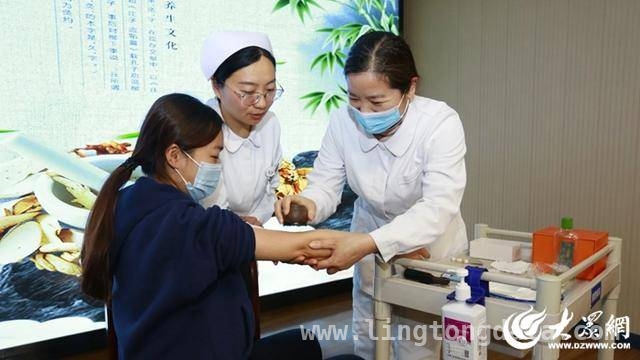 东营市中医院“岐黄薪火”青年创新沙龙首期活动：传统中医与年轻思维的精彩碰撞 传统中医遇年轻思维，东营市中医院“岐黄薪火”沙龙首期大获成功