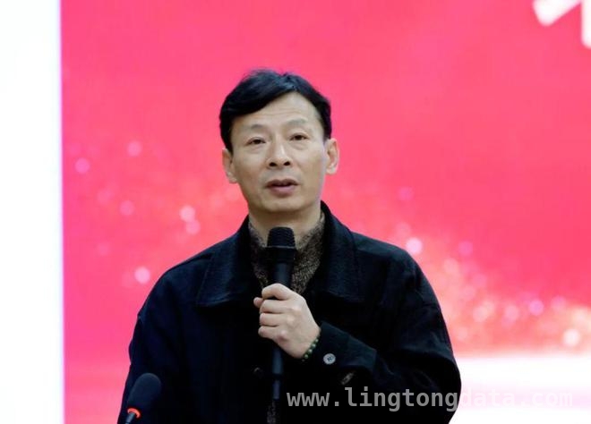 青岛市高三语文二轮复习培训会：为高考备考注入新动力