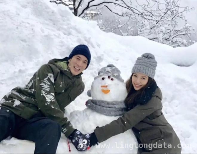 王力宏复出风光无限，李靓蕾亮相尽显婚姻伤痛 离婚两年，王力宏事业回春，李靓蕾现状令人唏嘘