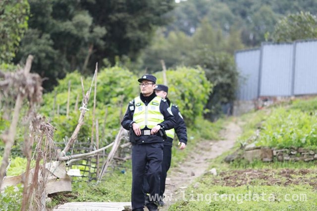 重庆社区民警李中省：十年扎根，守护一方平安绿荫