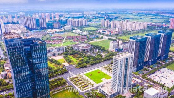 太仓港港产城融合：港口经济、产业升级与城市功能的完美合奏
