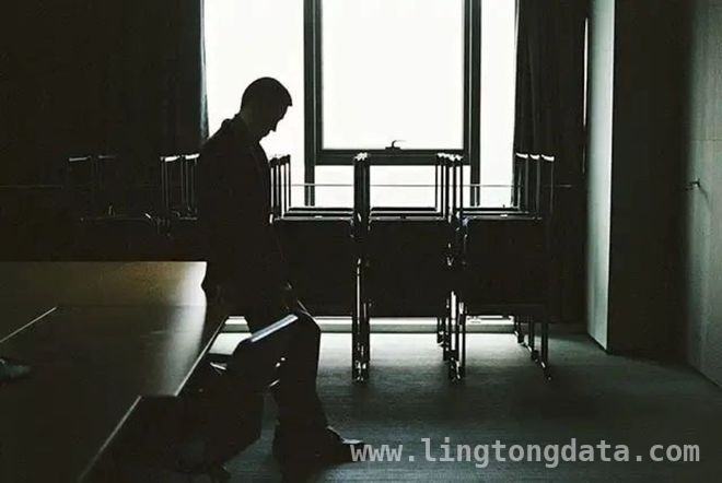 乐道销量不济，艾铁成离职，蔚来前路在何方？，蔚来人事变动背后：艾铁成离职，李斌力挽狂澜能否让蔚来盈利？