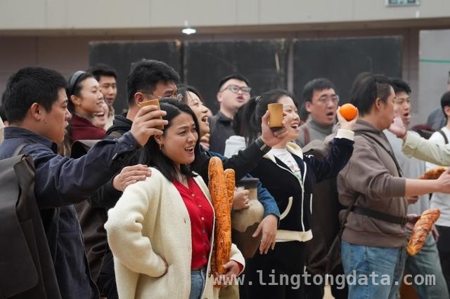 时隔六年，威尔第歌剧〈游吟诗人〉重磅回归国家大剧院！ 4月9 - 13日，国家大剧院歌剧节开幕大戏〈游吟诗人〉惊艳来袭！