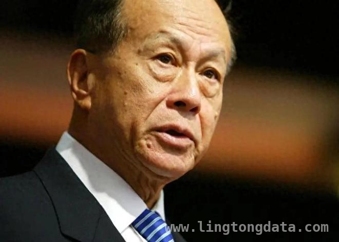 李嘉诚：从商业神话到信任危机的坠落