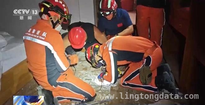 奇迹！中国救援队在缅甸救出被困超120小时男性