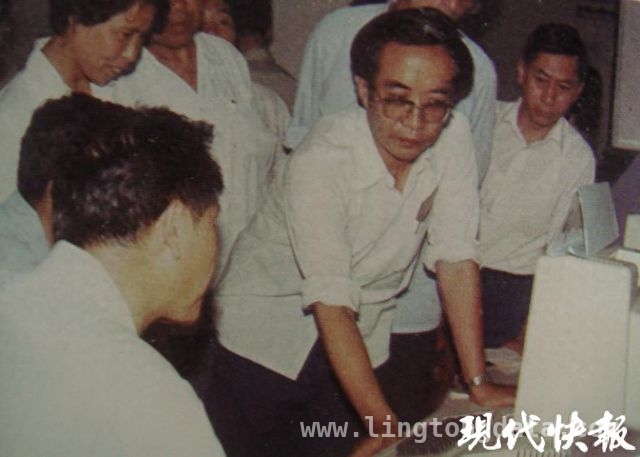 沙有威：退休13年，用“烛光义教”点亮全国科技教育之光 “玩”出意义！老教师自驾遍全国开展科技义教