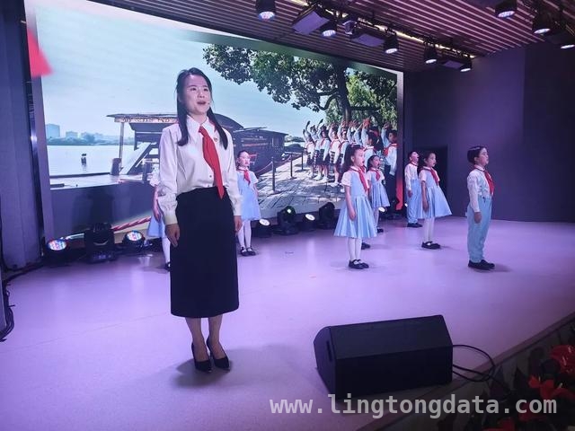 “电影进校园”在沪启动，助力中小学生全面发展，“电影进校园”落地上海，崇明积极构建长效机制