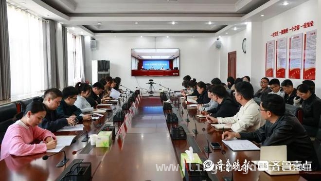 枣庄市中区法院“青年理论学习暨学术沙龙”为审判注入青春智慧