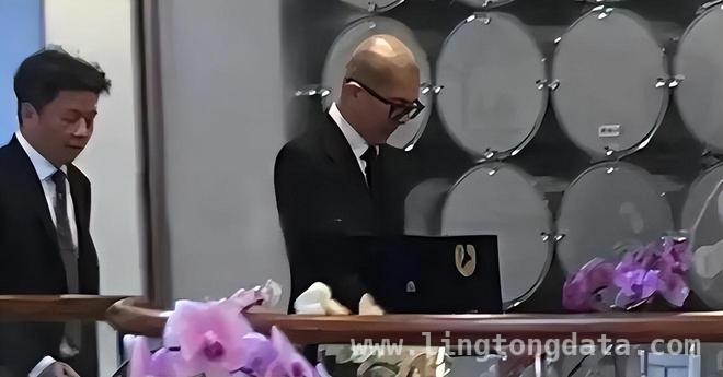大S离世后具俊晔孤独痛苦，小S一家成他温暖慰藉 具俊晔为亡妻雕像未完工，小S一家陪伴共渡伤痛