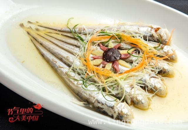 清明邂逅刀鱼，解锁江南春日美食记忆，刀鱼，承载清明时光的江南珍馐