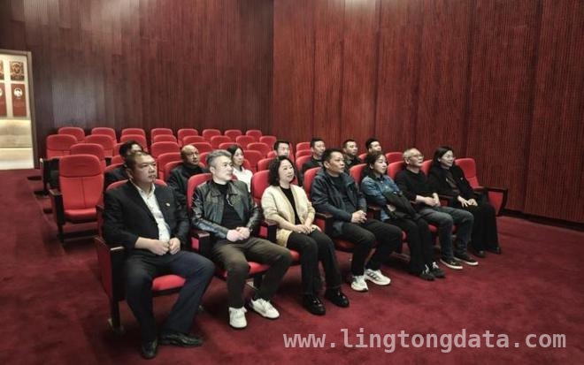 “赓续抗洪精神”清明祭，烟草党员筑牢信仰之基 咸宁市烟草公司清明缅怀抗洪英烈，践行行业价值观
