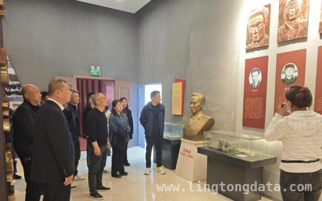 “赓续抗洪精神”清明祭，烟草党员筑牢信仰之基 咸宁市烟草公司清明缅怀抗洪英烈，践行行业价值观