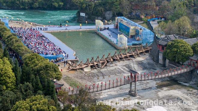 2025都江堰放水节：传承千年智慧，奏响文旅新章
