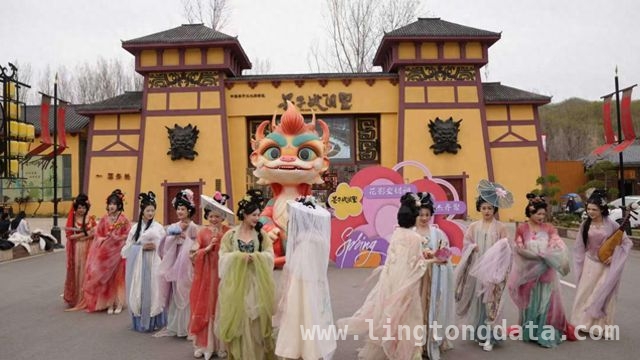 墨子战国里清明活动精彩纷呈，游客畅享别样踏青乐趣，清明打卡墨子战国里，赏花看演出感受春日浪漫
