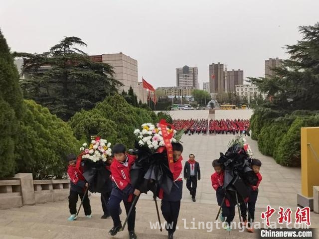 清明时节，山东各地奏响缅怀先烈与文明祭扫的交响曲 清明山东：缅怀先烈，传承红色精神的多元乐章