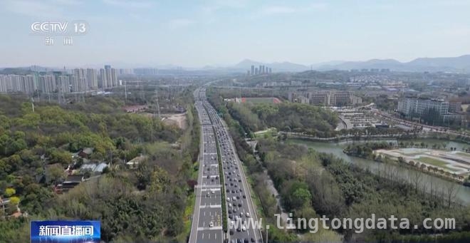 5. 4月风云：关税风云、志愿军烈士与国际政治新波澜，2. 4月全球大事件：从关税纷争到烈士寻亲的多元图景