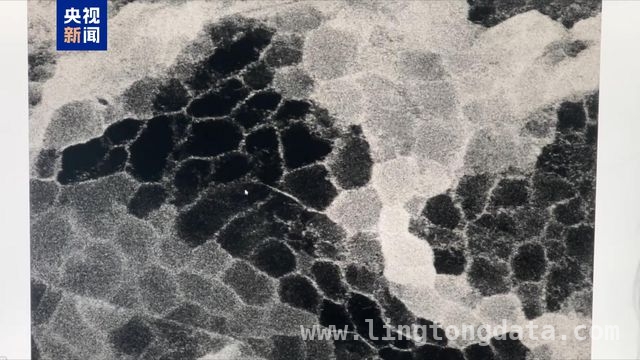 金属稳定性难题破解！我国科学家的全新结构设计惊艳全球，中国科研突破：让金属材料“遇强更强”，工业应用前景无限！