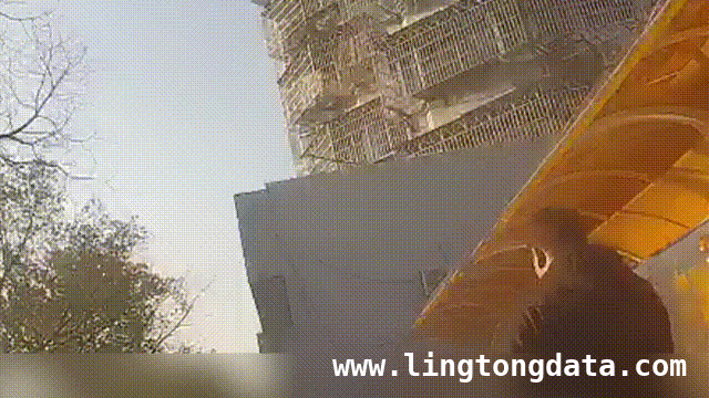 现金藏快递盒，李先生险些陷入理财陷阱！