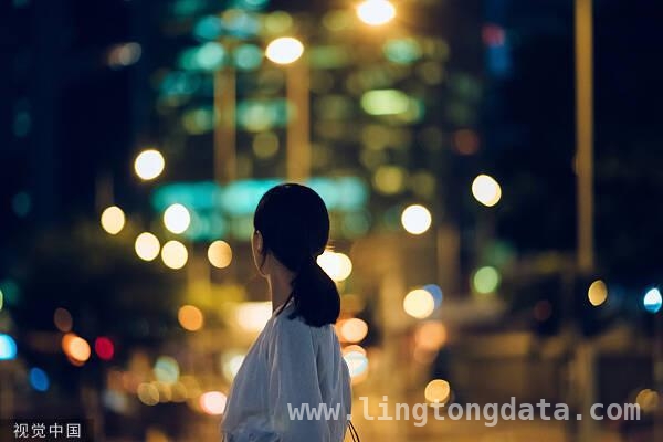 主播读经典，共品对姥姥的深切怀念 主播夜读，深情演绎对姥姥的思念