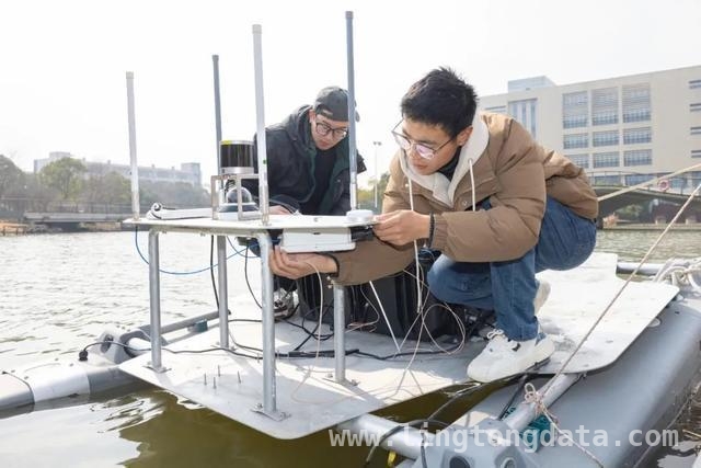 上海海事大学：以人工智能赋能，开启海事教育新征程，上海海事大学：用科技力量重塑海事教育格局
